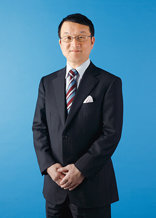 日本絨氈株式会社の池﨑博之代表
