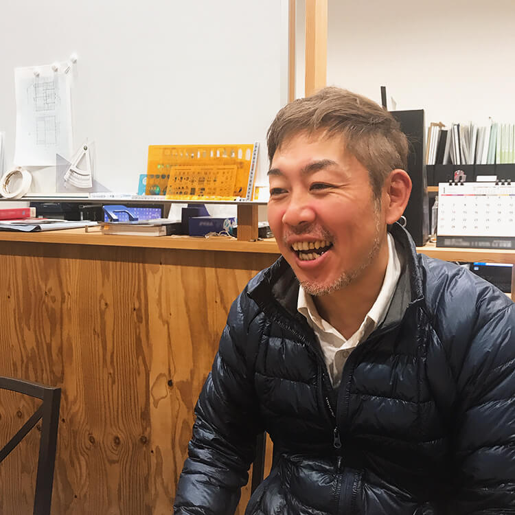 株式会社花谷建築の花谷社長